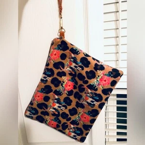 Western extra large wristlet - Picture 1 of 3