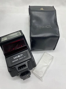 Minolta electronic flash Maxxum 2800AF with case and wide angle diffuser screen - Picture 1 of 6