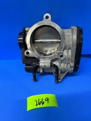 2006-2010 HYUNDAI SONATA SEDONA SANTA FE КОРПУС ДРОССЕЛЬНОЙ ЗАСЛОНКИ В СБОРЕ OEM 351003C200 - Изображение 1 из 4