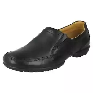 Mens Clarks Slip on Shoes H Width Fitting - Recline Free - Picture 1 of 18