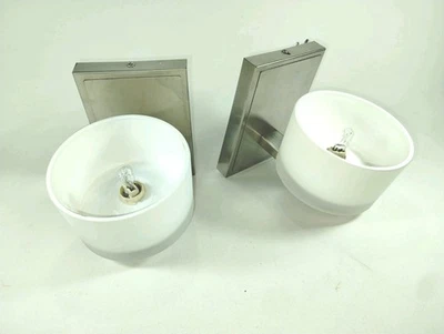 Arandelas de parede, modernas meados do século, aço inoxidável, vidro leitoso - Imagem 1 de 4