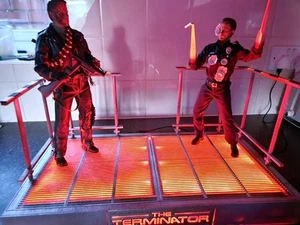 DIORAMA FOR 1/6 FIGURES, THE TERMINATOR, T-800, HOT TOYS, SIDESHOW - Picture 1 of 16