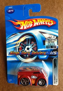 Hot Wheels BLINGS ENTREGA LÁCTEA ROJO 71 TAG RIDES SERIE SELLADO DE FÁBRICA 2006 CONJUNTO - Imagen 1 de 17