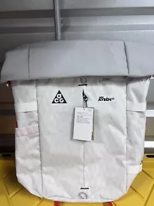 New Nike ACG Backpack (32L) Aysen Hiking Trail White Bag DV4054-100 $160 MSRP - Picture 1 of 6