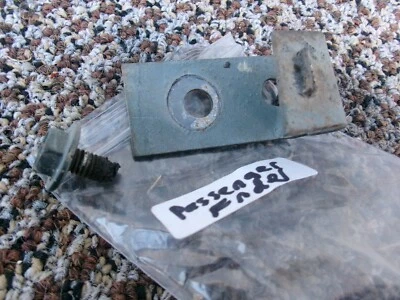 passenger front fender mounting support tab 93-98 jeep grand cherokee ZJ - Image 1 of 4