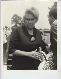 MARTIN LUTHER KING JR  TOMB VINTAGE PHOTO ATLANTA AFRICAN AMERICAN ART 1969 - Picture 1 of 2