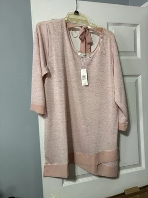 Nueva Blusa Para Mujer Simply Noelle Rosa Cinta Cuello Corbata Manga 3/4 Talla XXL Foto 1 de 4