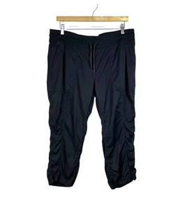 The North Face Black Ruched Crop Capri Pants Hiking Walking Women’s Size XL - Picture 1 of 11
