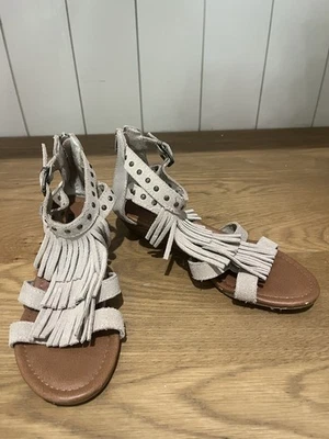 Velas de Gladiador Minnetonka Talla 7 Gamuza Flecos Cremallera Tobillo Boho Foto 1 de 4