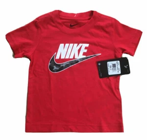 Nike Boy's T-Shirt Camo Swoosh in Red Size 2T-3T - Picture 1 of 1