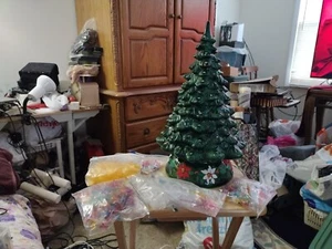 Vintage Holland Mold X-Large 21" Lighted Christmas Tree With Bulbs BEAUTIFUL 😍❤ - Picture 1 of 24