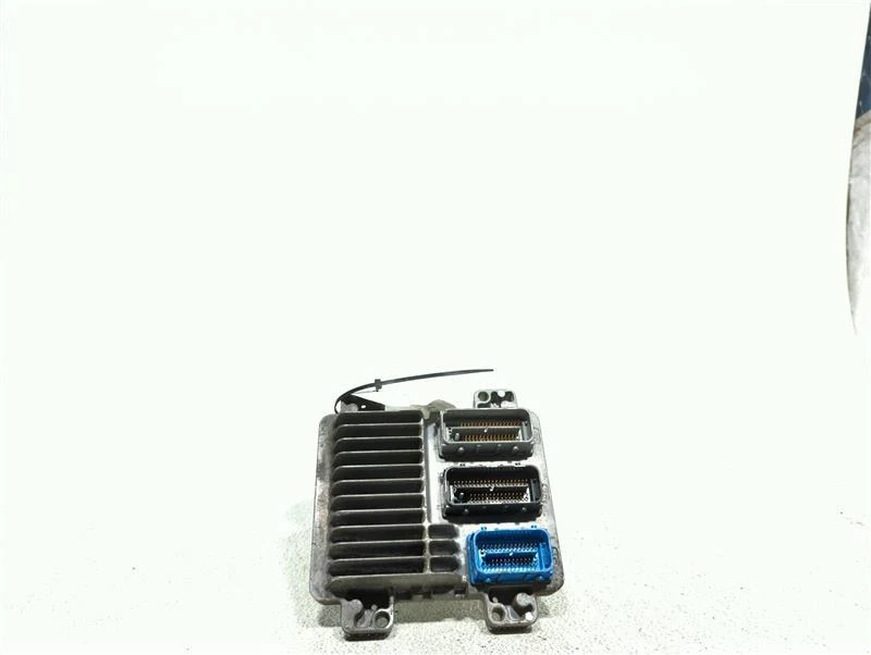 Módulo de control del motor usado (ECM) se adapta a: módulo de control electrónico Saturn Aura 2007 Foto 1 de 4
