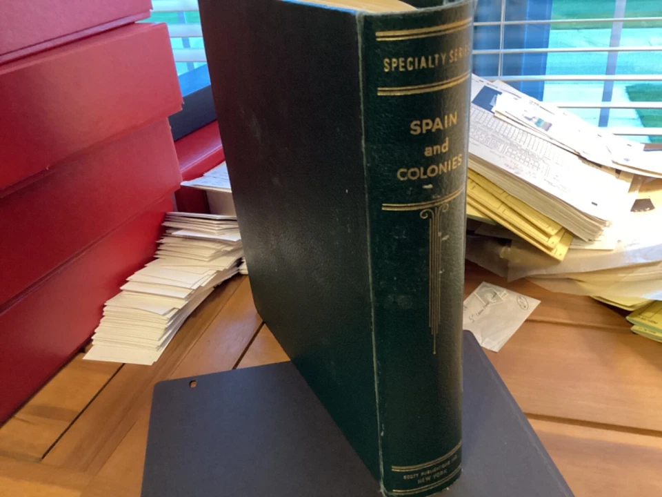 ICOLLECTZONE BOX LOTS & COLLECTIION Spain Scott Album  (LG022) - Image 1 of 4