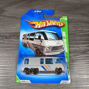 2009 Hot Wheels Treasure Hunts 11/12 GMC Motorhome #53 - Picture 1 of 6