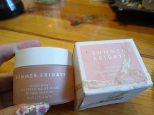 box dmg Summer Fridays Cloud Dew Gel Creme Feuchtigkeitscreme Haut aufpolsternd Hyaluron - Bild 1 von 5