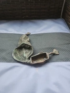 Antique Victorian Bronze Or Brass Stamp Box - Very Unique Damaged Condition - Photo 1/21