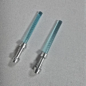 2 LEGO Star Wars Lightsabers With Metallic Hilt from 75269 DUAL OF  MUSTAFAR - Picture 1 of 4