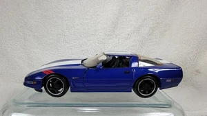 Chevrolet Corvette Grand Sport 1996 cupé Maisto diecast escala 1/18 azul - Imagen 1 de 24