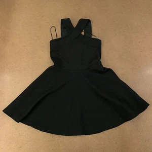 Aqua Girl Size Medium Black Sleeveless Criss Cross Neck Fit & Flare Dress NWOT - Picture 1 of 9