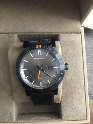Authentic Burberry Mens Watch — 第 1/4 张图片