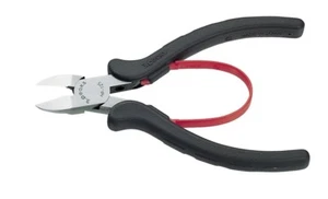 3 PEAKS  HIGH PLASTIC NIPPER (132mm)  HP-125 - Picture 1 of 1