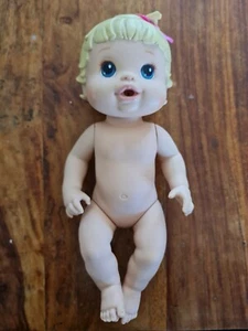 Baby Alive Cabello Rubio Rosa Lazo 2008 Muñeca Hasbro Bebe Mojado Cuerpo Duro Fingir - Imagen 1 de 5