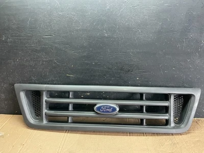 2003 to 2007 Ford Econoline E150 E250 E350 Front Grille Grille OEM  t3892 DG - Image 1 of 4
