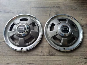 2 Datsun EARLY 17-Clip 240z Series I D Hubcaps Genuine Original OEM Nissan 1970 - Picture 1 of 8