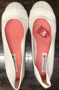American Eagle White Pleated Slip On Flats Ballet 95040 Women’s Size 9-1/2 CUTE! - Picture 1 of 8