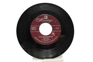 45 RECORD - PATTI PAGE - CROSS OVER THE BRIDGE  - Picture 1 of 1