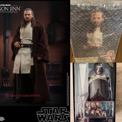 Hot Toys 1/6 MMS525 Star Wars: Episode I The Phantom Menace Qui-Gon Jinn Figure - Image 1 of 4