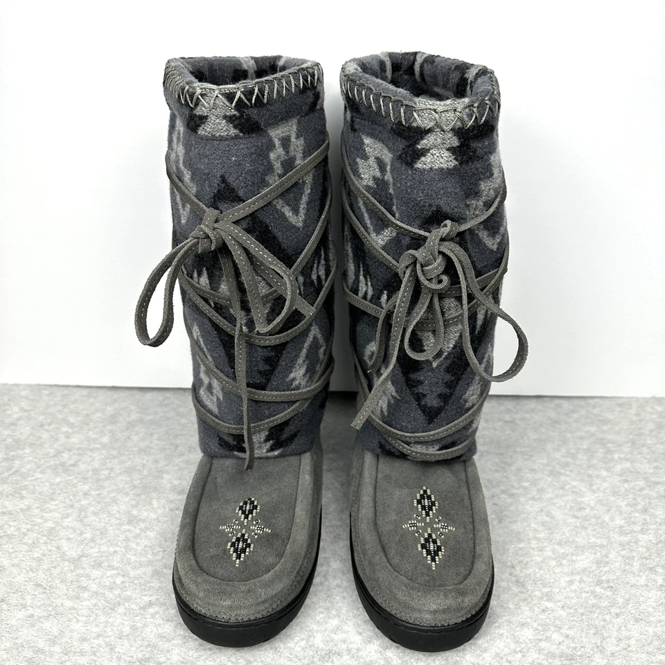 Manitobah Mukluks Boots Womens 8 Gray Suede Aztec Blanket Beaded Faux Fur Lined - Image 1 of 4