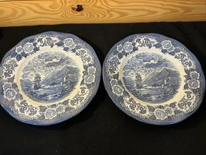 LOCHS OF SCOTLAND "LOCH OICH" ROYAL WARWICK ENGLAND SET OF 2 DINNER PLATES 10" - Picture 1 of 6