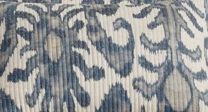 Pottery Barn Delancey Ikat F/Q Full/Queen Quilt, Steel Blue - Picture 1 of 4