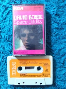 DAVID BOWIE SPACE ODDITY CASSETTE ALBUM PK 2101 ORANGE LABEL WHITE SHELL - Picture 1 of 3