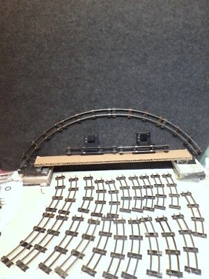 1950's AMERICAN FLYER S GAUGE UNCOUPLER TRACK CONTROLLER #705 & 23 CURVED TRACKS - Image 1 of 4