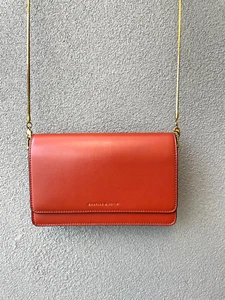 NEW CHARLES & KEITH CROSSBODY / SHOULDER BAG. - Picture 1 of 9