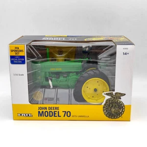 ERTL 1/16 SCALE John Deere Model 70 Tractor W/ UMBRELLA FFA Special Edition - Foto 1 di 8