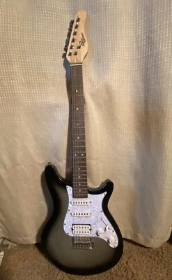 Guitarra eléctrica Rogue Rocketeer RR200GB Foto 1 de 4