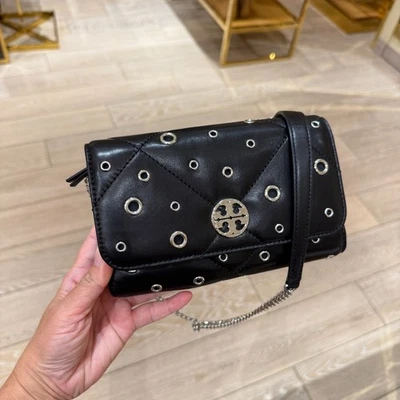 Tory Burch Willa Chain Wallet Crossbody Bag 175973 Black $525 - Image 1 of 4