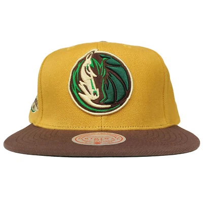 Dallas Mavs Mitchell & Ness NBA Snapback Gorra Gorra Logo 3D Caqui Marrón Nuevo con Etiquetas Foto 1 de 4