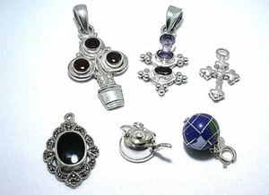 18.64 GRAMS SIX ASSORTED STERLING SILVER CHARMS PENDANT CLOSEOUT ASJC18 - Picture 1 of 2