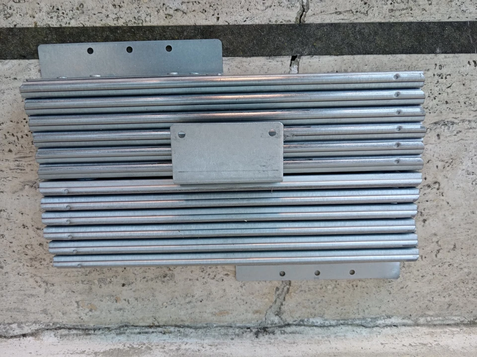 Guide Allungabili Telescopiche per Tavoli  e Consolle 12 Elementi 30 Cm - Immagine 1 di 1