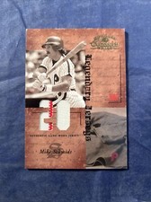 2004 Donruss Classics Legendary Jerseys Mike Schmidt Jersey /25 Damaged