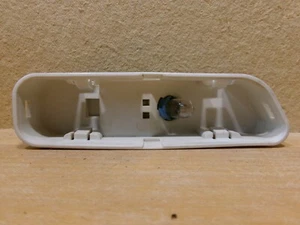 Jeep Grand Cherokee 1993-98 Front Passenger Side Door Puddle Light Reflector ZJ - Imagen 1 de 9