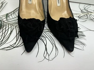 Manolo Blahnik Womens Size37 1/2 Camelia Rose Pump Black Suede Heels Pointed Toe - Picture 1 of 8