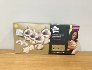 Tommee Tippee Closer to Nature Newborn Baby Bottle Starter Set - Clear - Picture 1 of 1