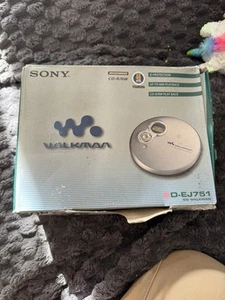 NEW Sony CD Walkman D-EJ751 - Picture 1 of 8