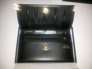 TOP QUALITY HANDMADE REAL LEATHER TRAVEL DOCUMENTS HOLDER HAND MADE IN UK- BLACK - Picture 1 of 4