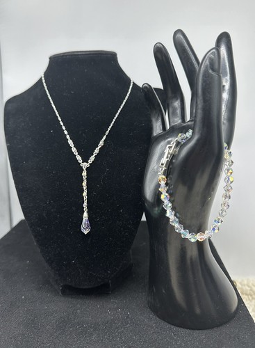 Set due eleganti collane e bracciale in cristallo di design Givenchy